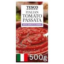 Tesco Italian Passata With Garlic & Herbs 500G